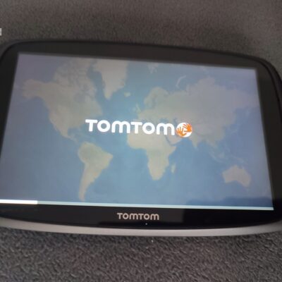 TomTom GO 6100 Navigationsgerät 6 Zoll Welt Lifetime Maps & Traffic & SIM-Karte