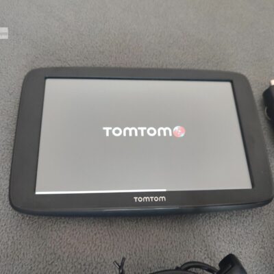 TomTom GO BASIC 6 Zoll PKW Navigationsgerät Europa Maps & WLAN & Traffic via Smartphone-Kopplung