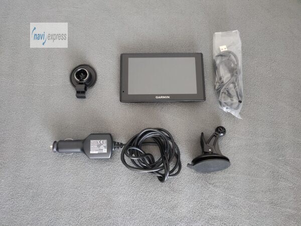 Garmin DriveSmart 51 LMT-D 5 Zoll PKW Navi Europa Lifetime Maps & Digital Traffic & WLAN